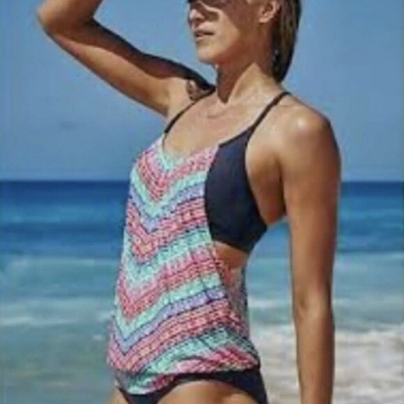 Athleta Moxie Blousy Tankini Top 34D/DD - Picture 3 of 8